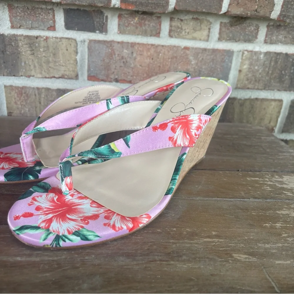 Jessica Simpson worn very